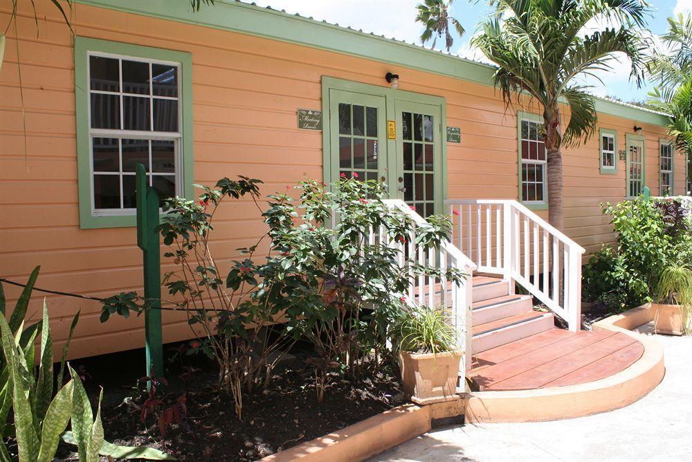 Worthing Court Apartment Hotel Exterior photo
